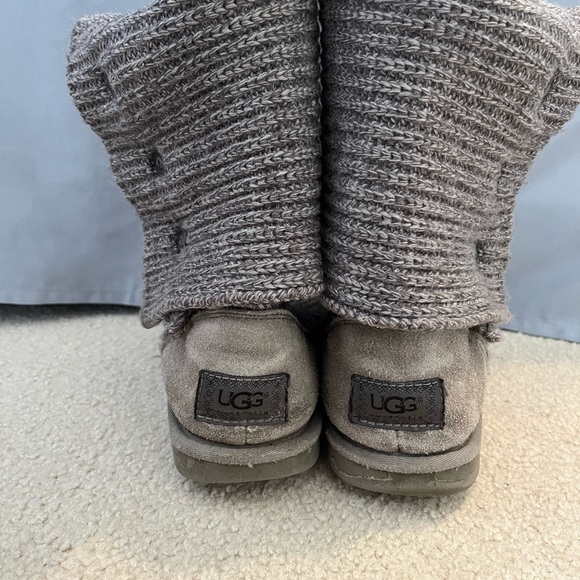 Ugg boots - Picture 7 of 8